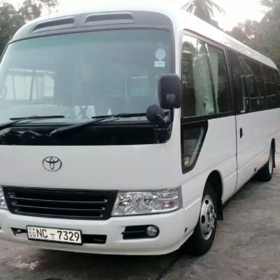 Sri Lanka Private Mini Coach Hire With English Speaking Driver