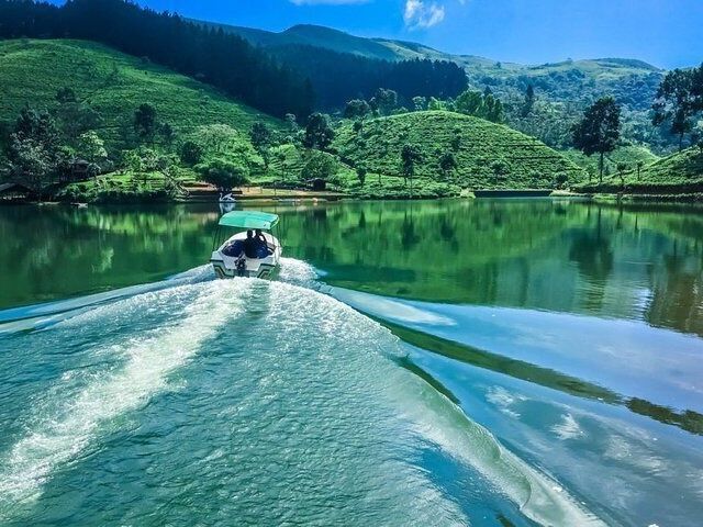 sembuwatta lake boat ride