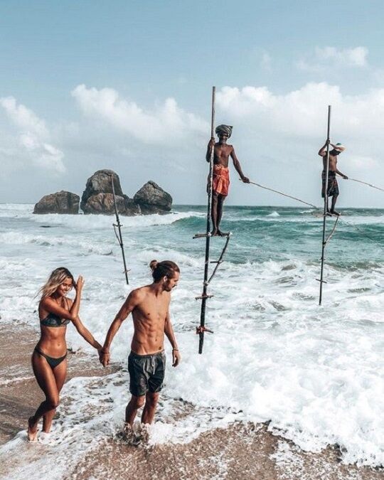 stilt fisherman koggala photography couples