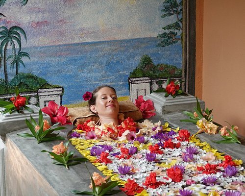Ayurvedic Spa Center at Bentota Ayurvedic Spa Center at Bentota