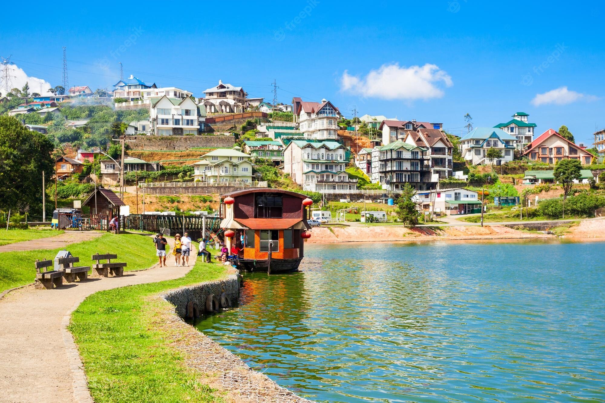 House Boat at Nuwara Eliya Gegory Lake House Boat at Nuwara Eliya Gegory Lake
