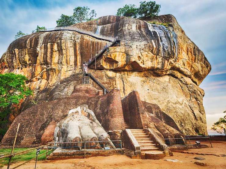 Sigiriya Lion Rock Sigiriya Lion Rock