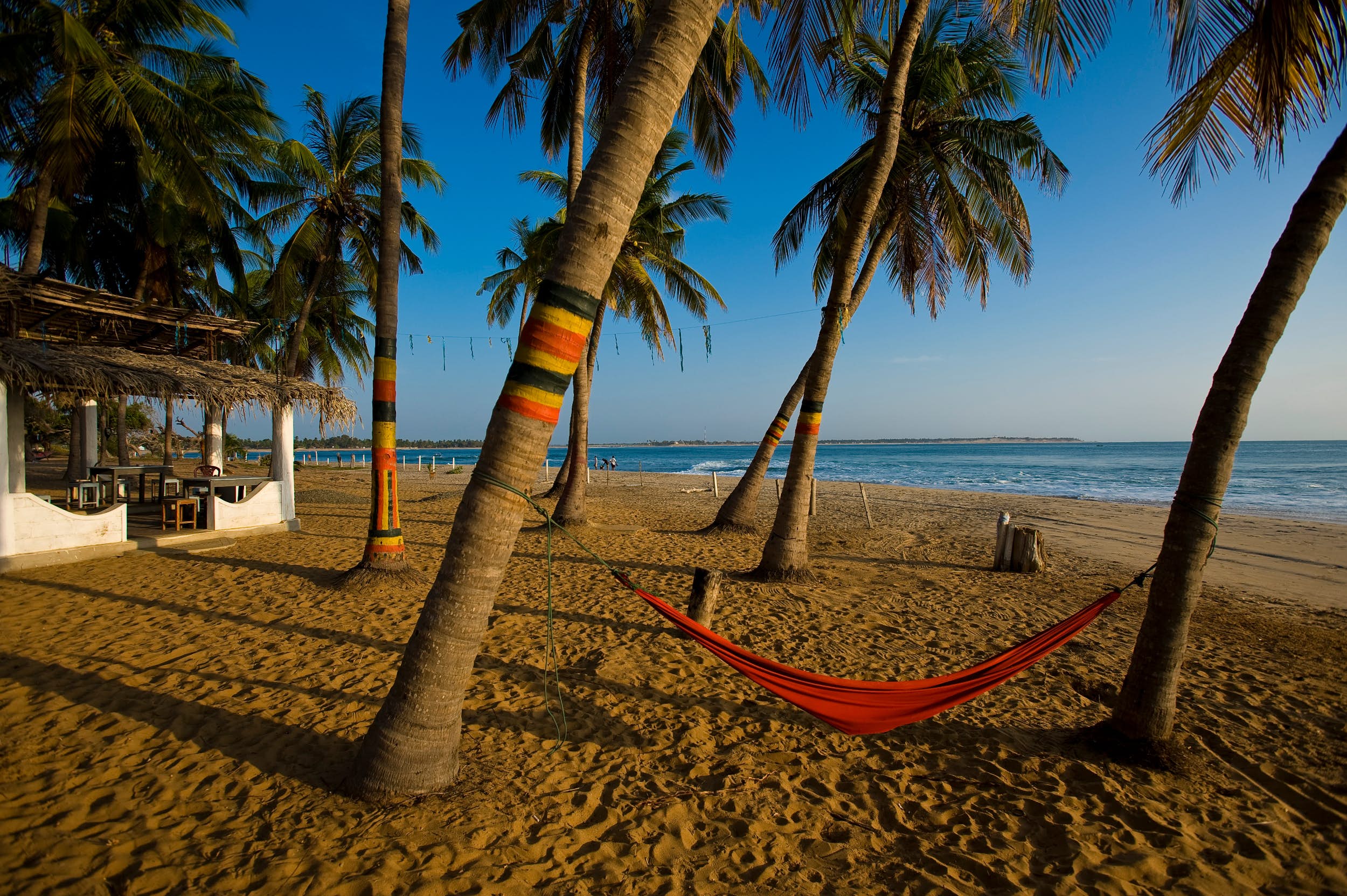 f0275838e5f1a765d23f3d1835d4c541-arugam-bay-beach