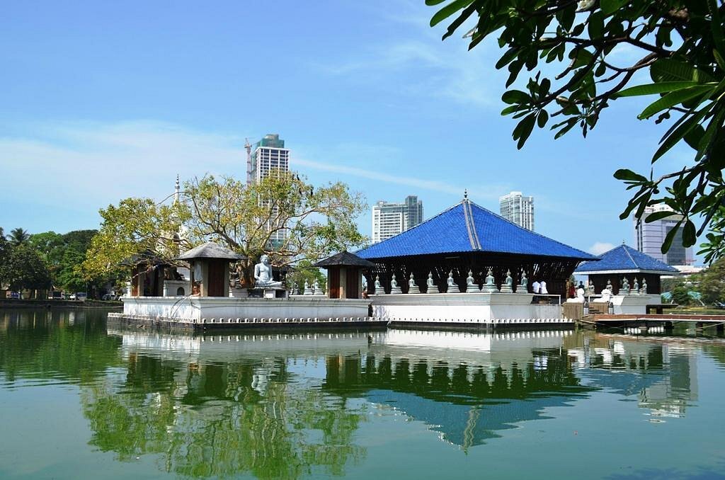 seema-malaka-temple