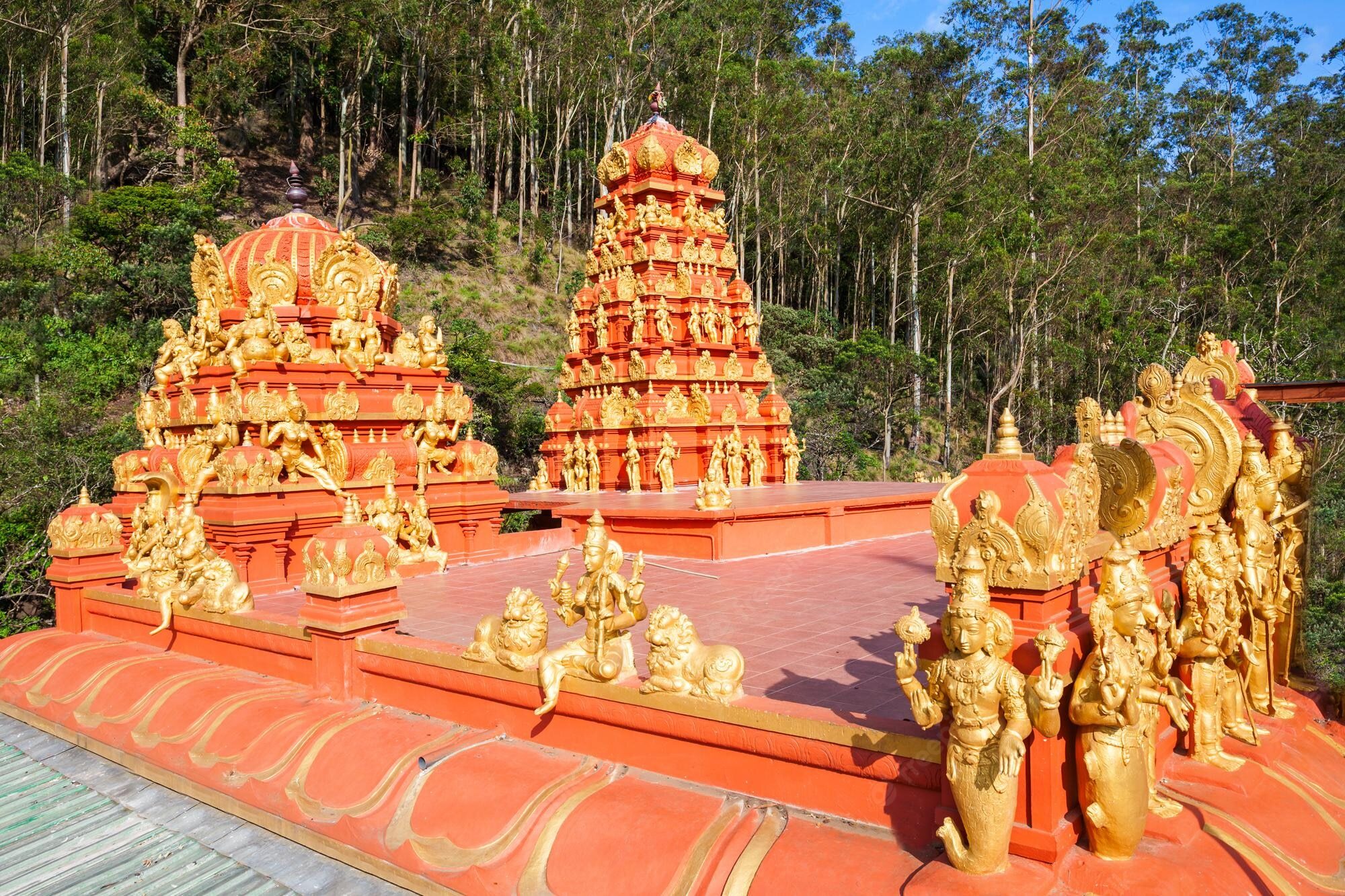 seetha-amman-temple-is-hindu-temple-nuwara-eliya-seetha-amman-temple-located-place-where-sita-was-held-captive-by-ravana_78361-10015