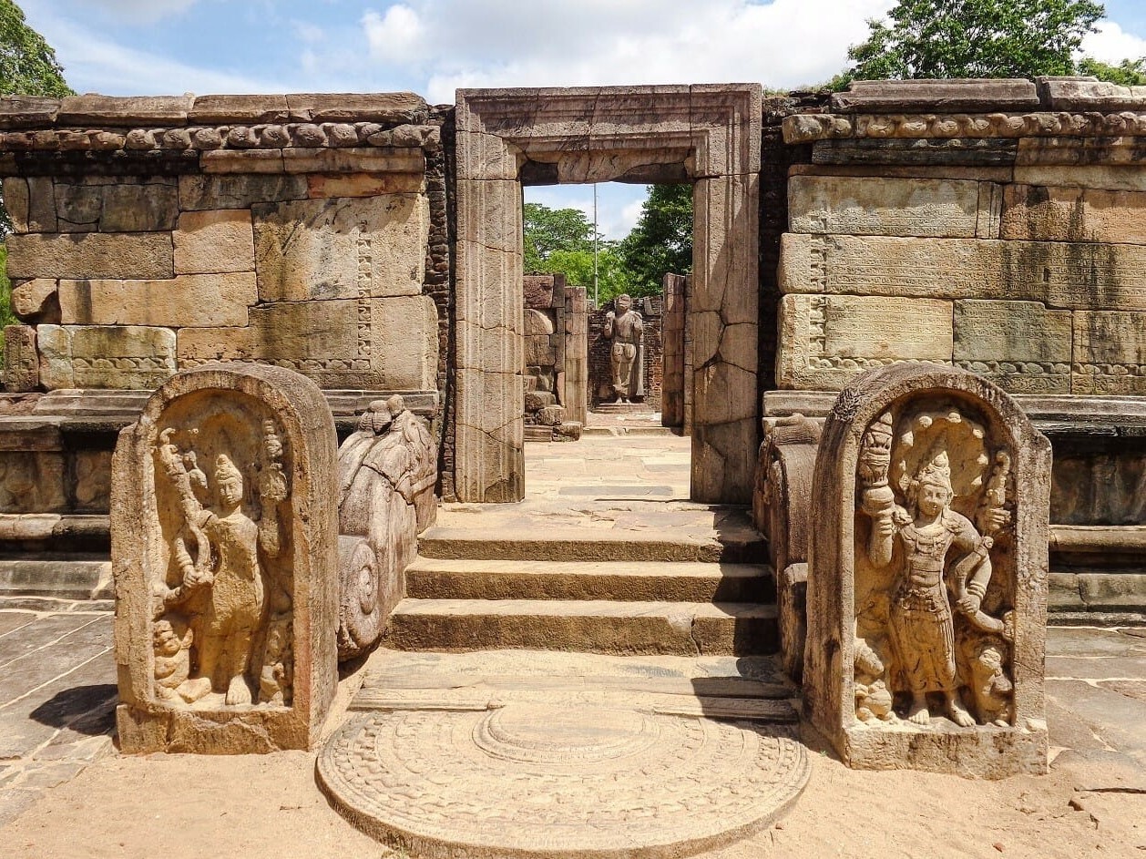 polonnaruwa hatadage photo polonnaruwa hatadage photo