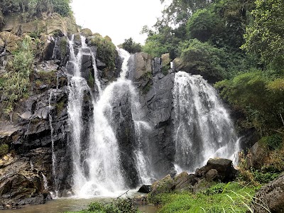 Ellatota Ella Falls Ellatota Ella Falls day time