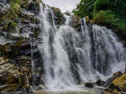 Ella thota ella tota eide waterfall