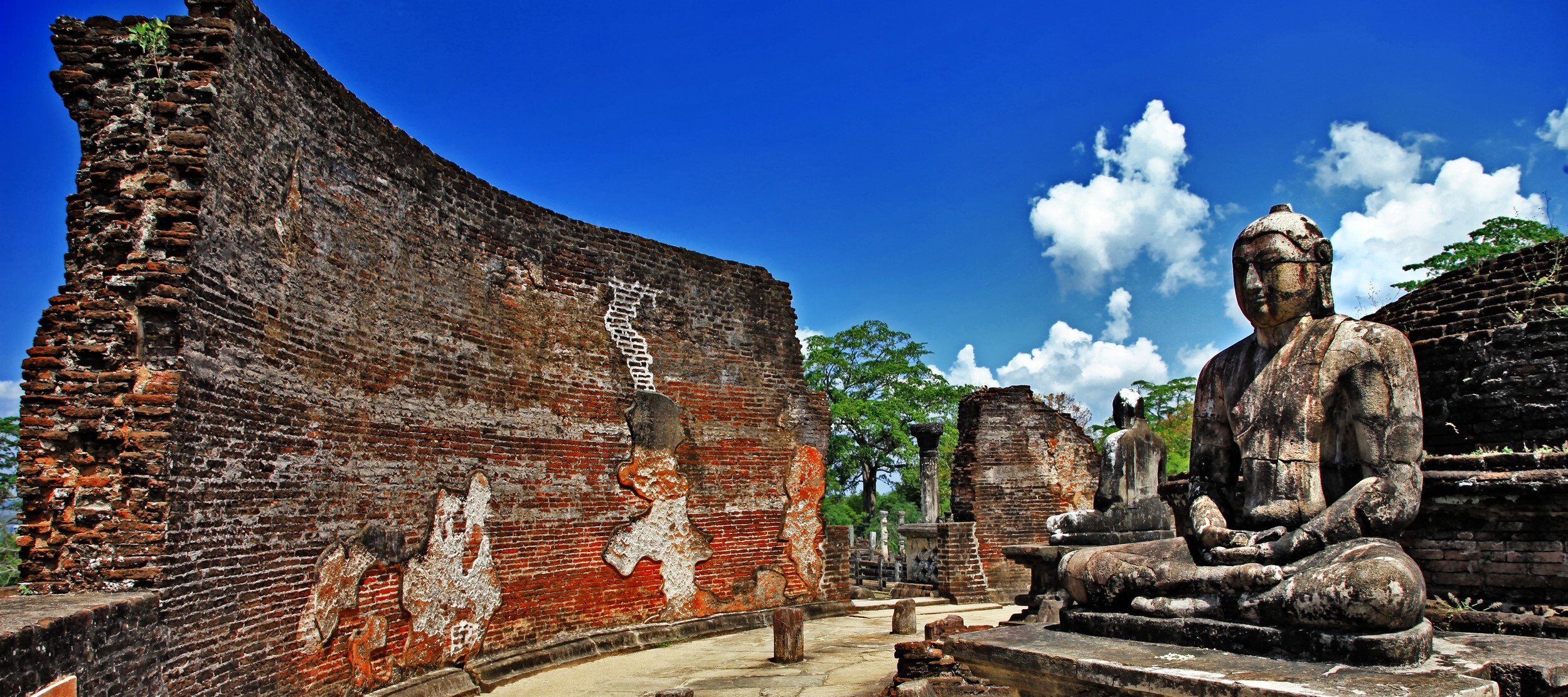 polonnaruwa cover buddha statue polonnaruwa cover