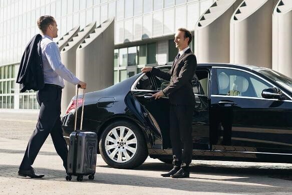 Airport transfers photo Airport transfers photo
